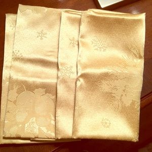 Liz Claiborne Christmas Napkins